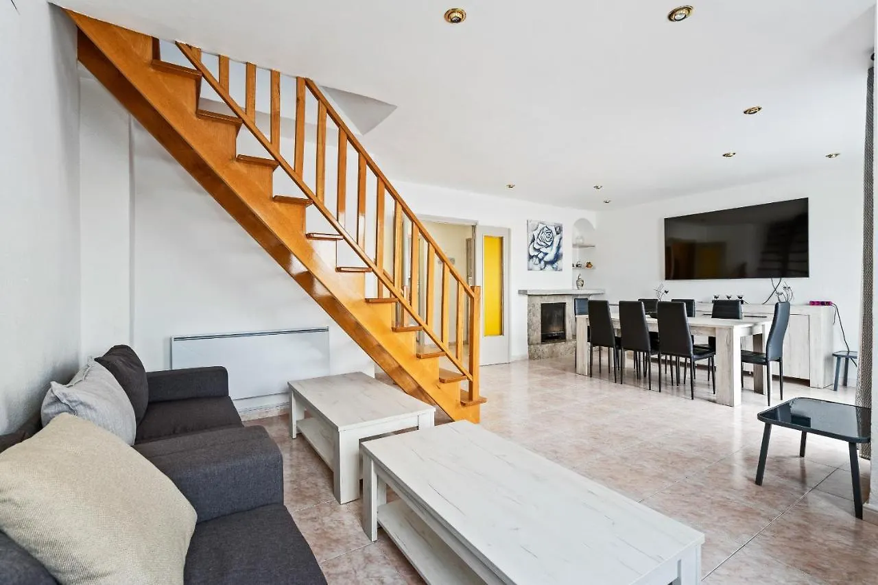 Apartment Welcs Apartamento 105 Emp Cerca Del Mar Empuriabrava