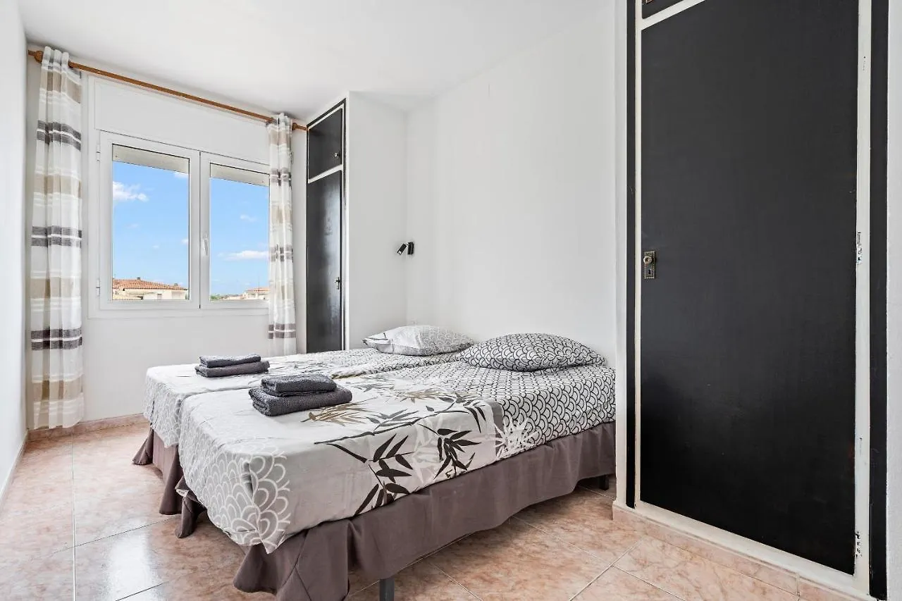 Welcs Apartamento 105 Emp Cerca Del Mar Empuriabrava Apartment